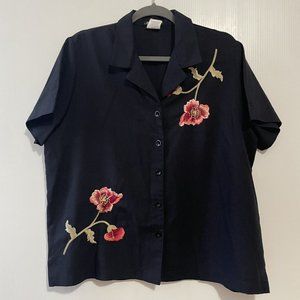 Vintage Gepetto Black Shirt Floral Embroidered Polyester Rayon Top Blouse Sz L